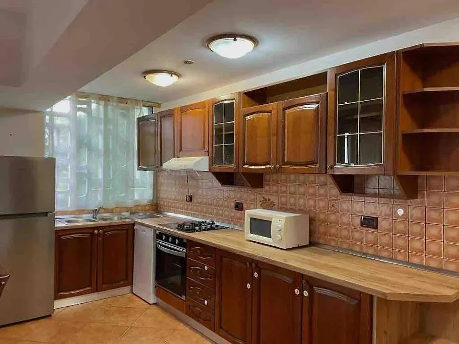 Apartment In Skanderbeg Square - Tirana Center 1